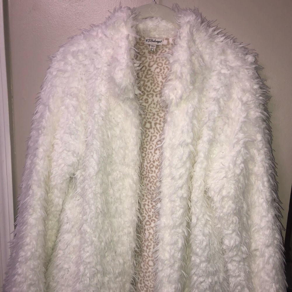 PJ salvage white fuzzy coat